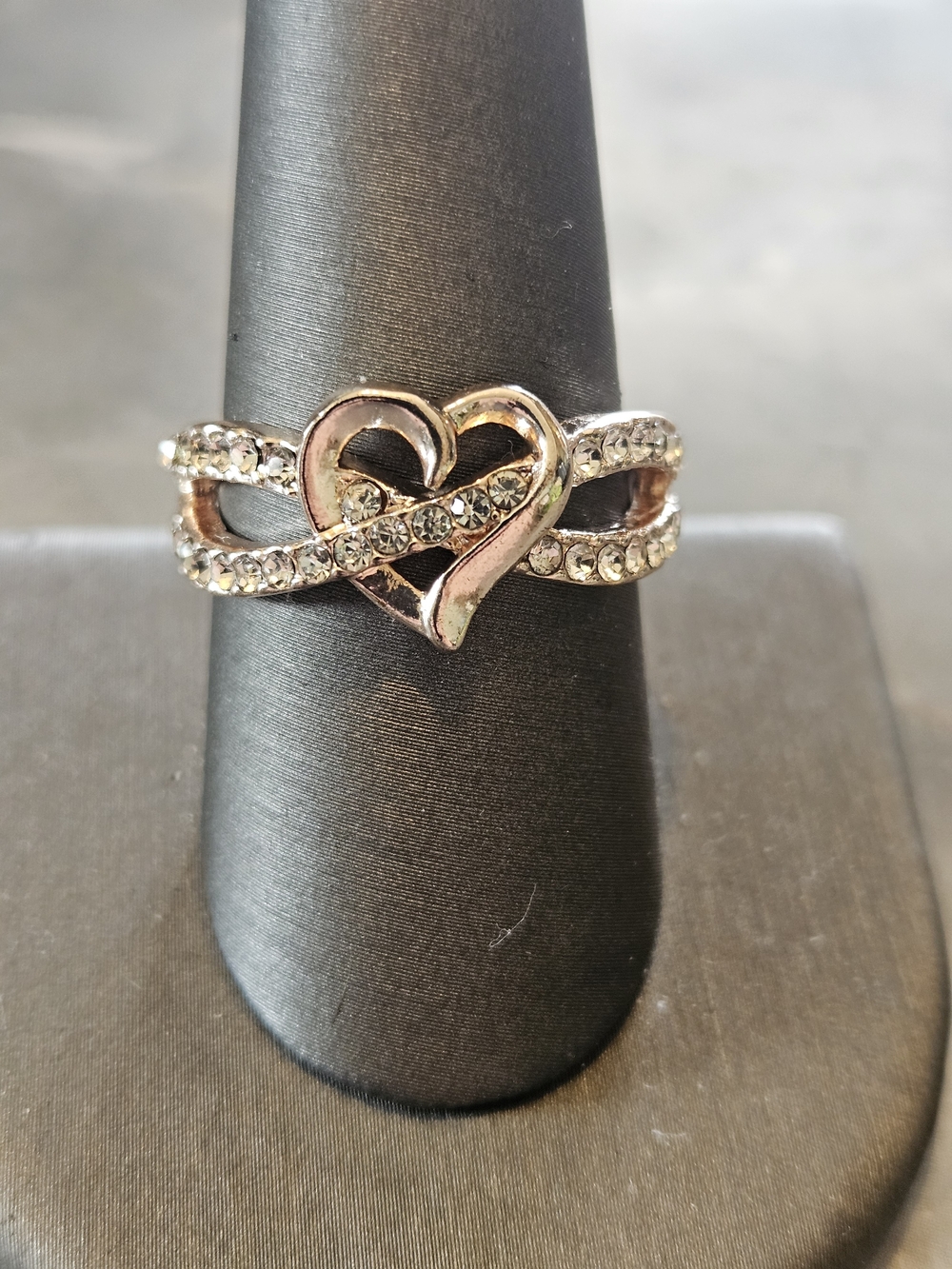 Crystal Heart Accent Ring Rose Gold Tone
